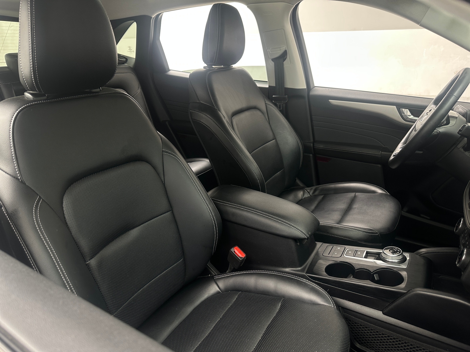 Thumbnail: 2022 Ford Escape - 2