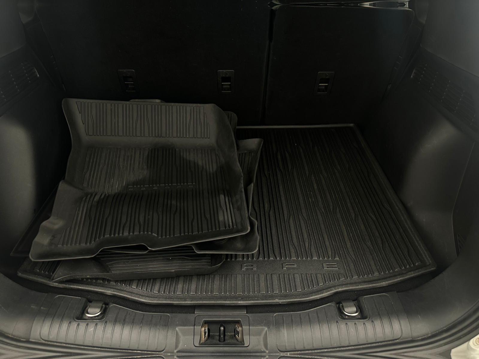 Thumbnail: 2022 Ford Escape - 7