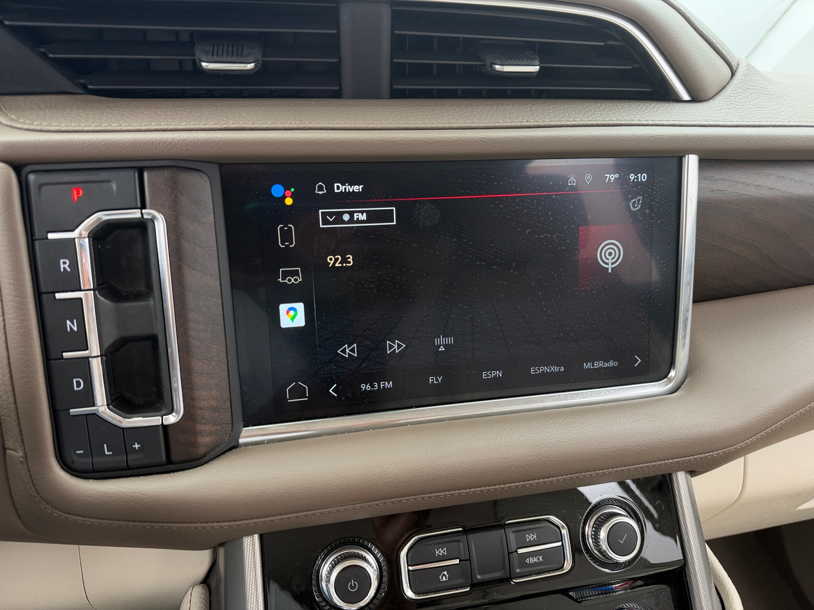 Thumbnail: 2022 GMC Yukon - 3