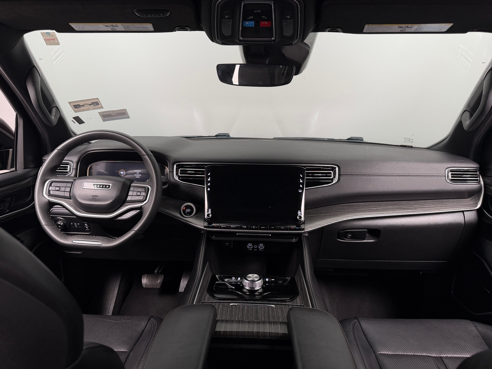 Thumbnail: 2024 Jeep Wagoneer - 2