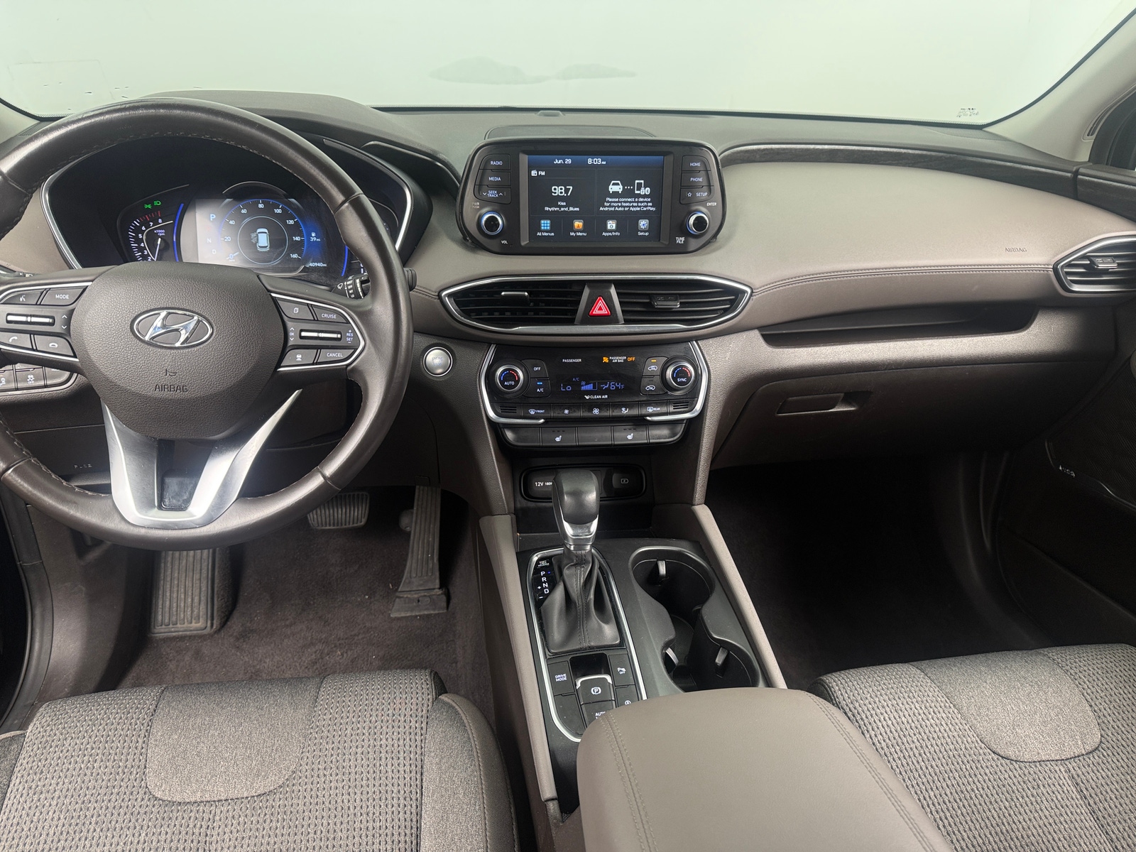 Thumbnail: 2019 Hyundai Santa Fe - 3