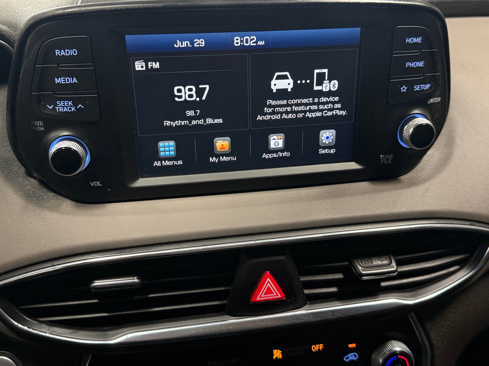 Thumbnail: 2019 Hyundai Santa Fe - 4