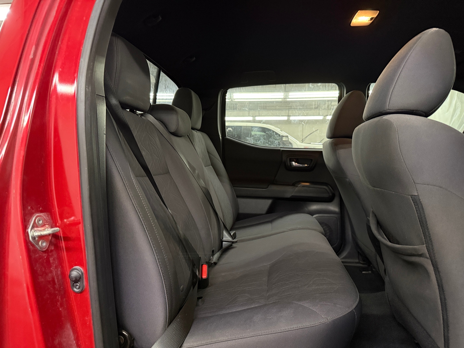 Thumbnail: 2019 Toyota Tacoma - 6