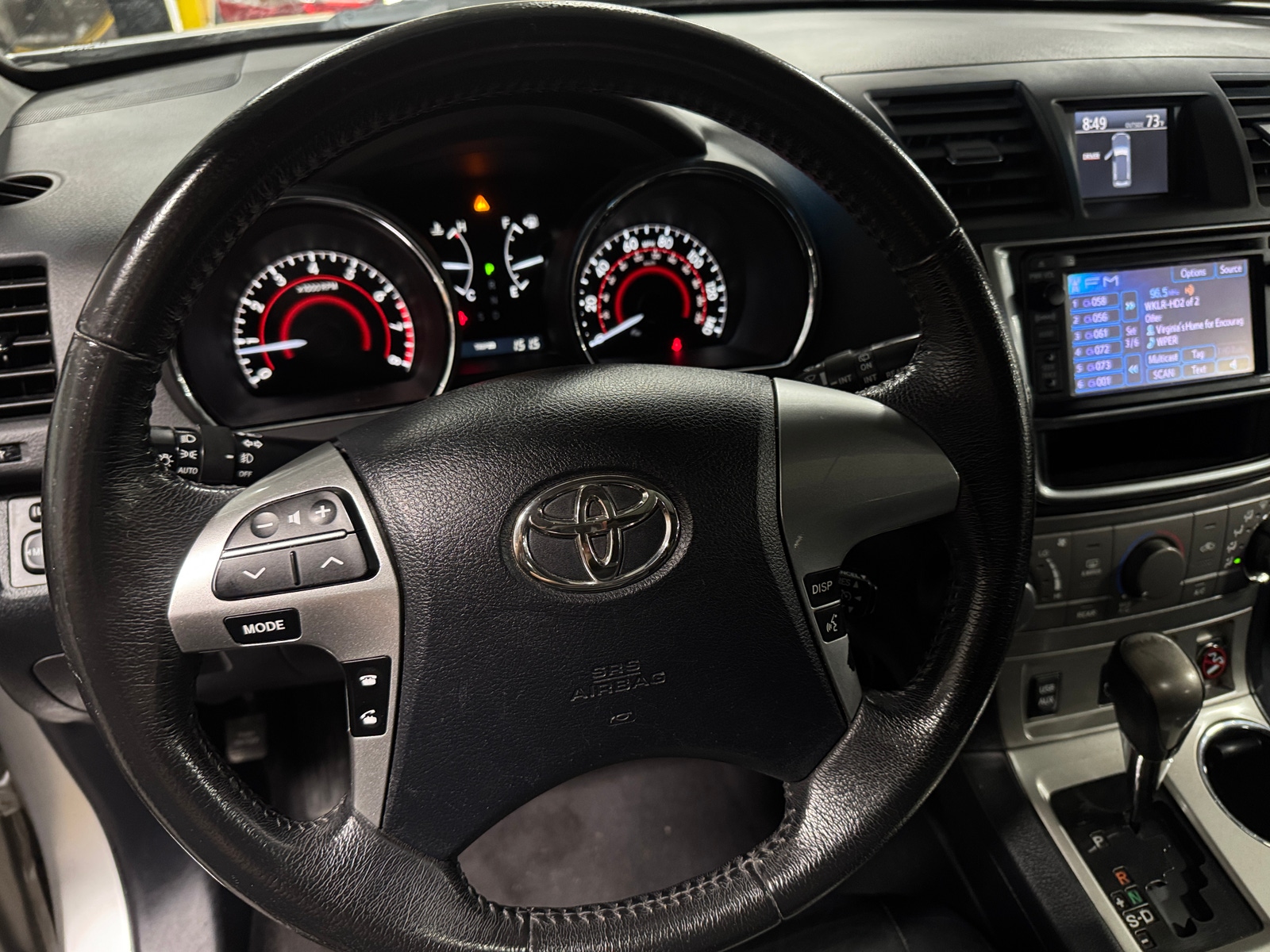 Thumbnail: 2013 Toyota Highlander - 4