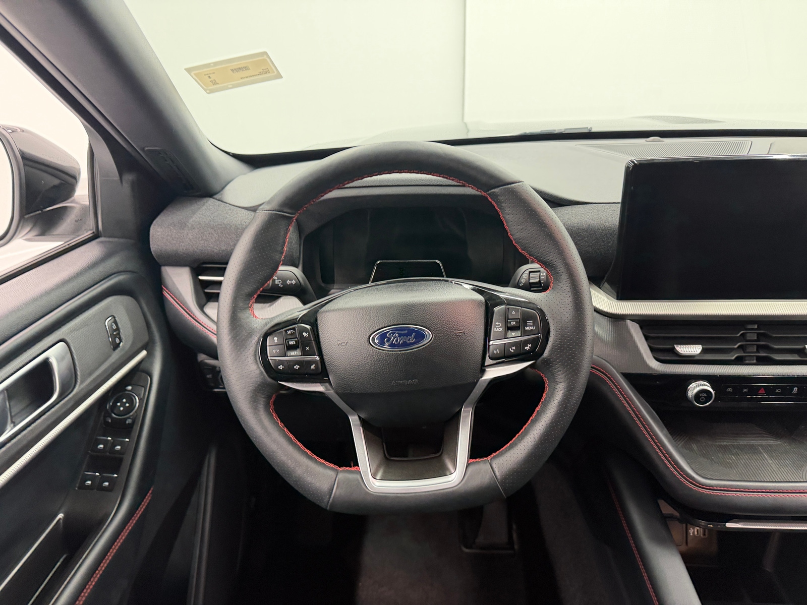 Thumbnail: 2025 Ford Explorer - 4