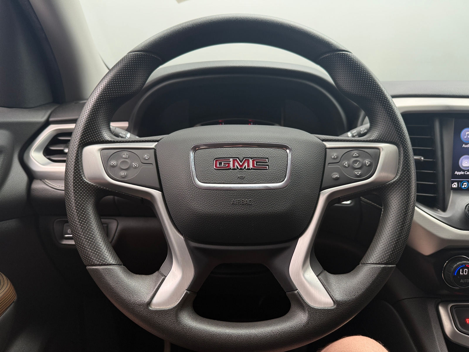 Thumbnail: 2023 GMC Acadia - 5