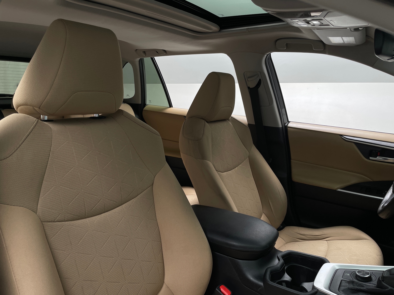 Thumbnail: 2019 Toyota RAV4 - 2