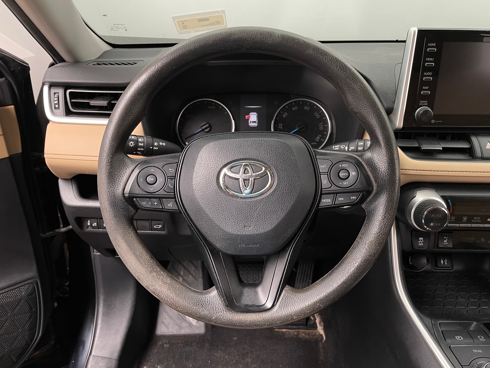 Thumbnail: 2019 Toyota RAV4 - 5