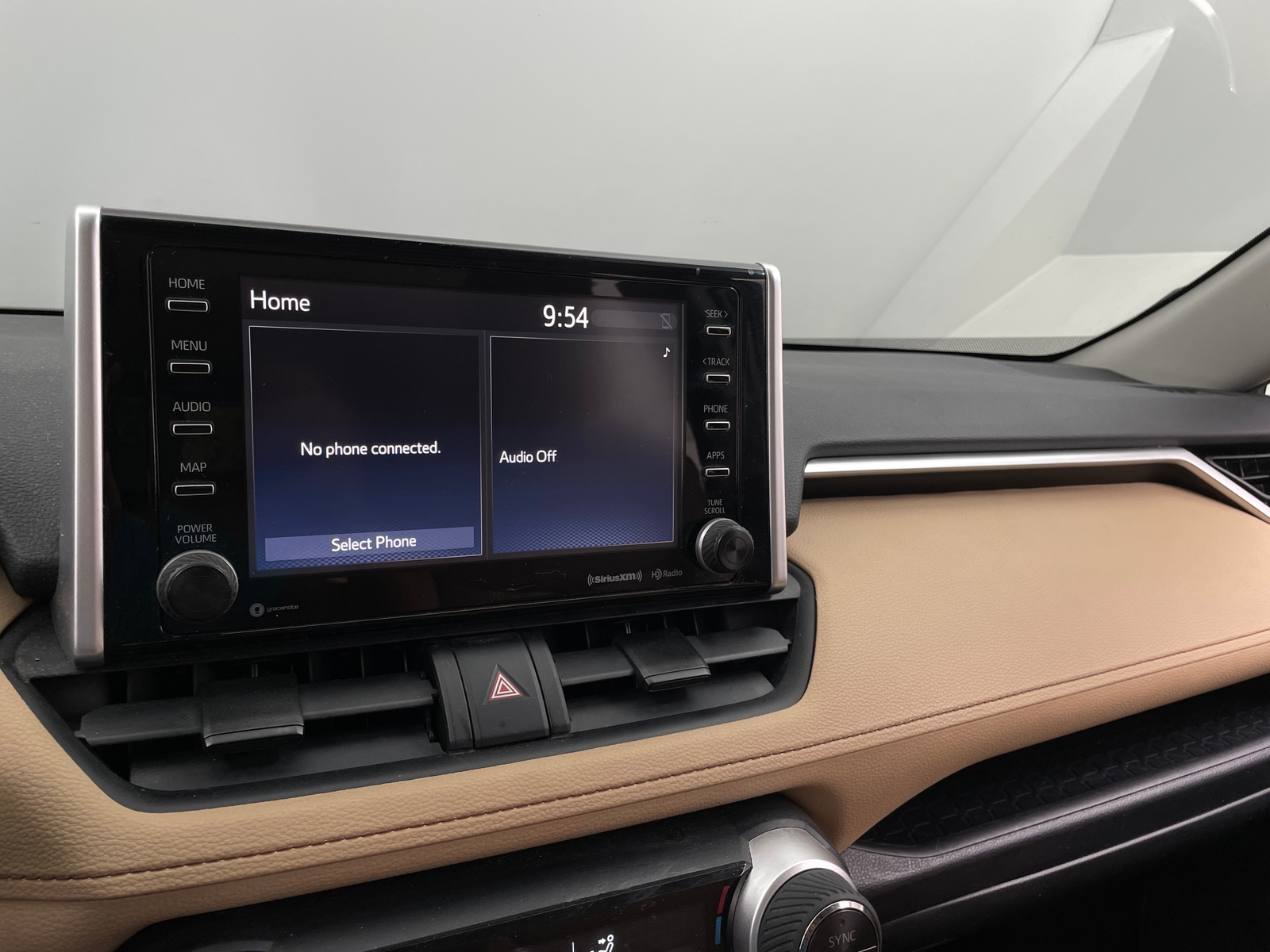 Thumbnail: 2019 Toyota RAV4 - 4