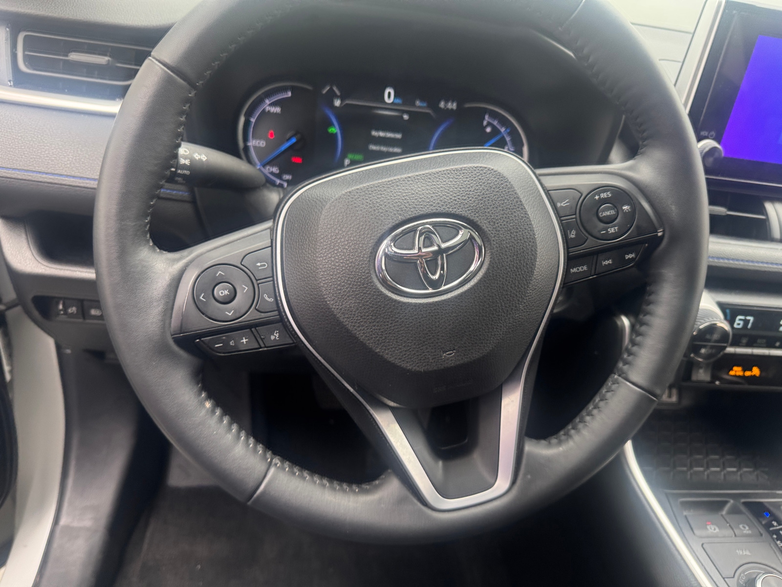 Thumbnail: 2023 Toyota RAV4 - 5