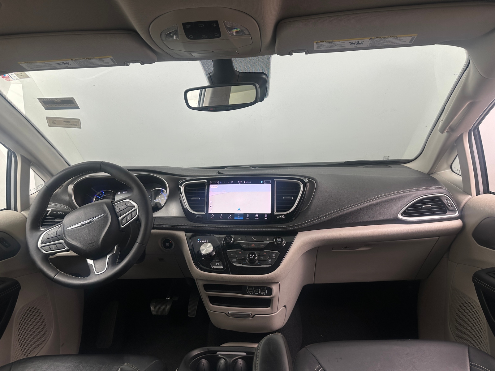 Thumbnail: 2024 Chrysler Pacifica - 2