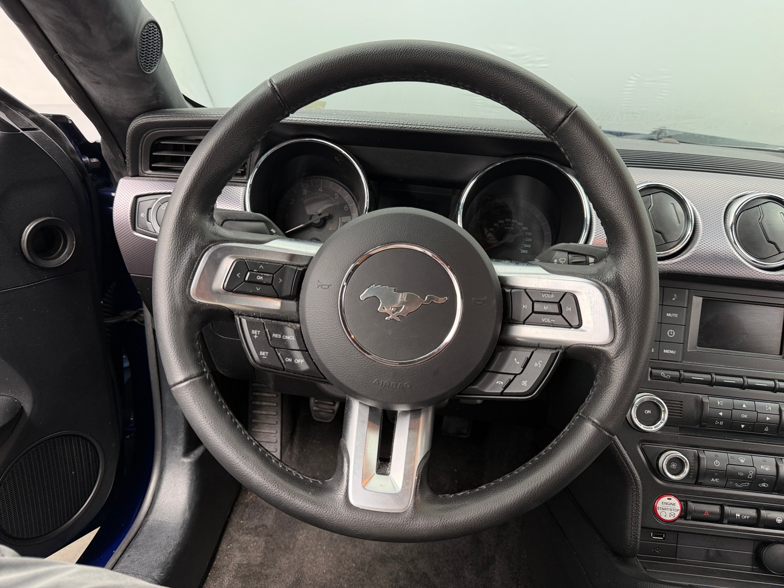 Thumbnail: 2015 Ford Mustang - 4