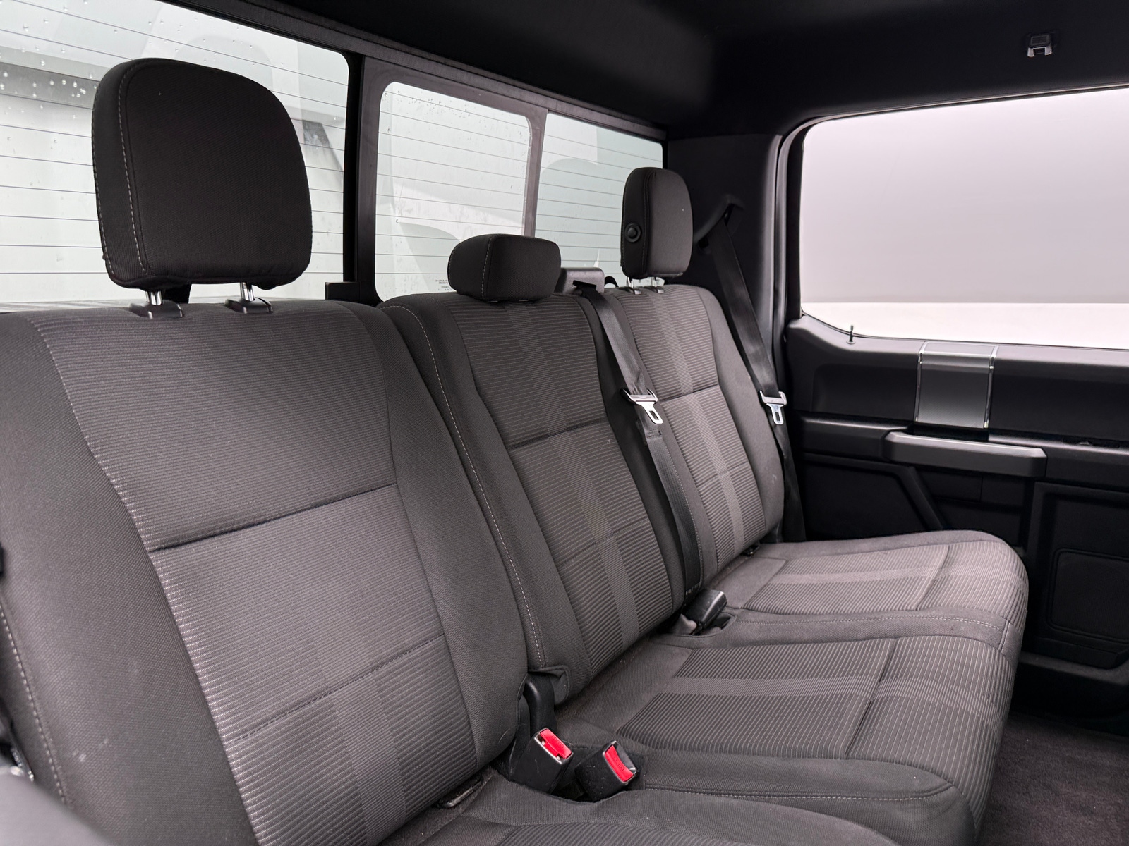 Thumbnail: 2017 Ford Econoline - 6