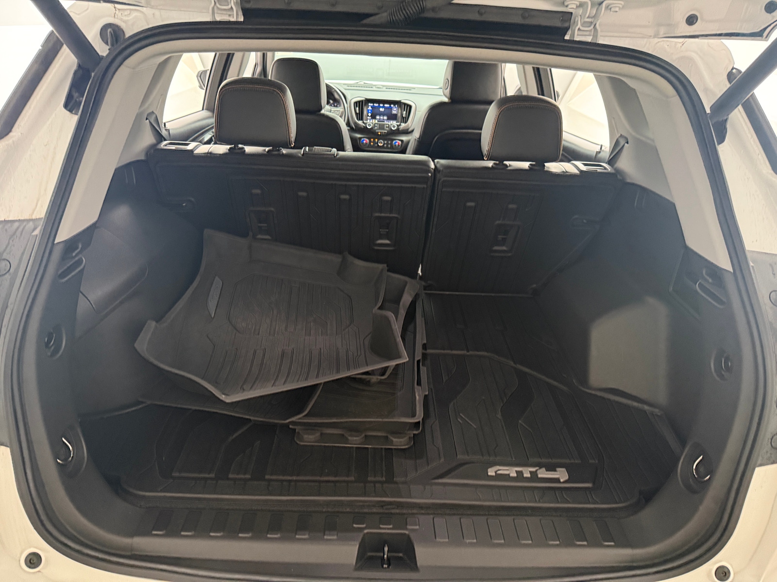 Thumbnail: 2022 GMC Terrain - 6