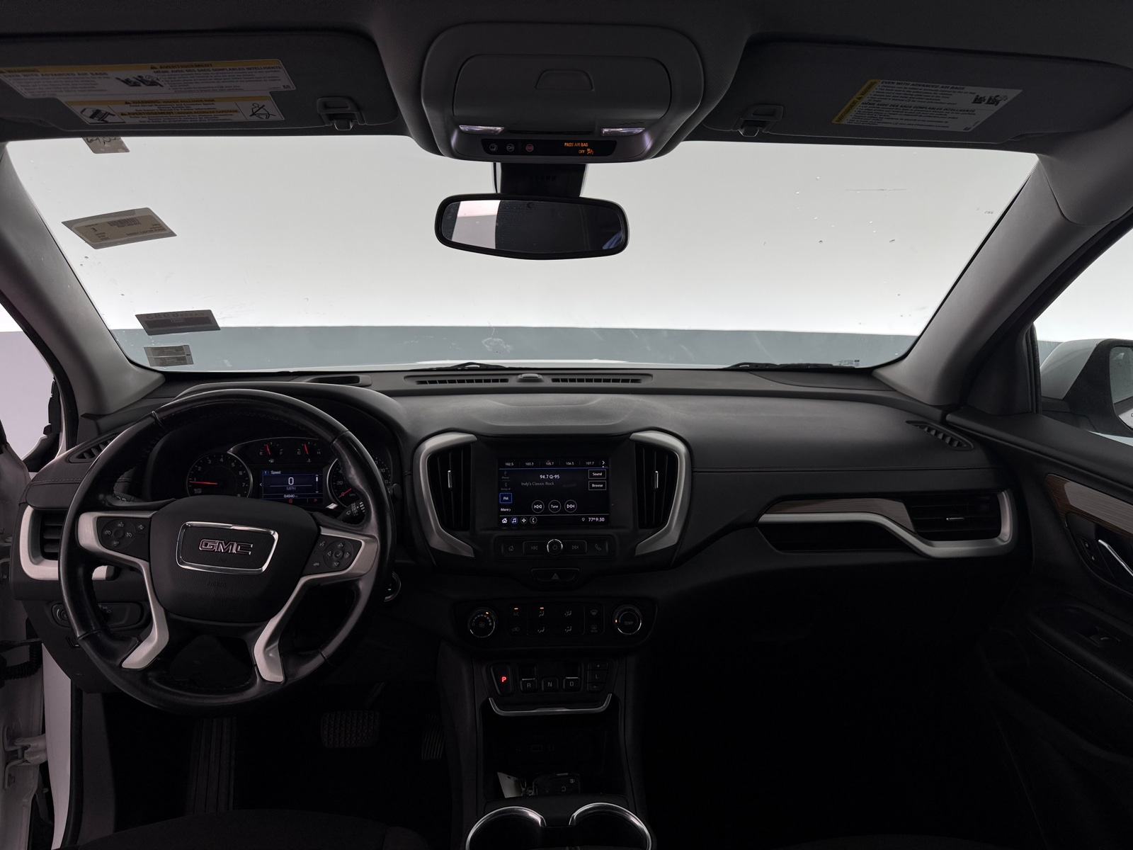 Thumbnail: 2020 GMC Terrain - 3
