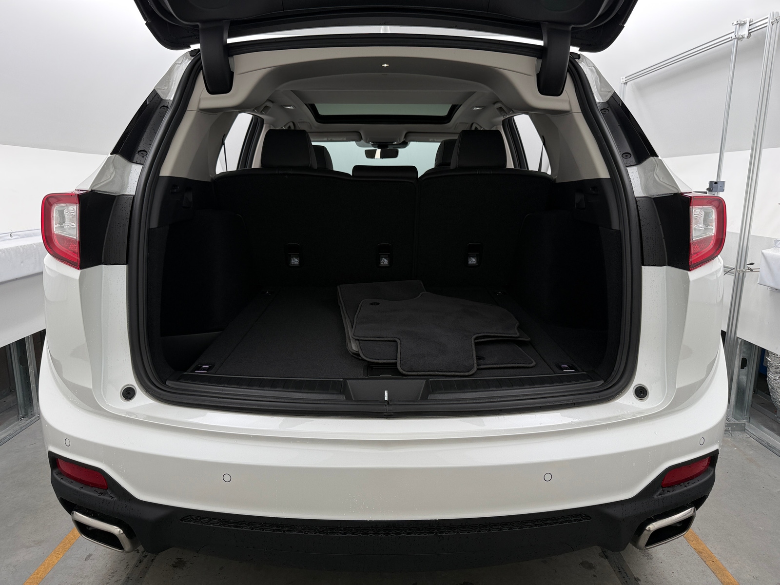 Thumbnail: 2026 Acura RDX - 6
