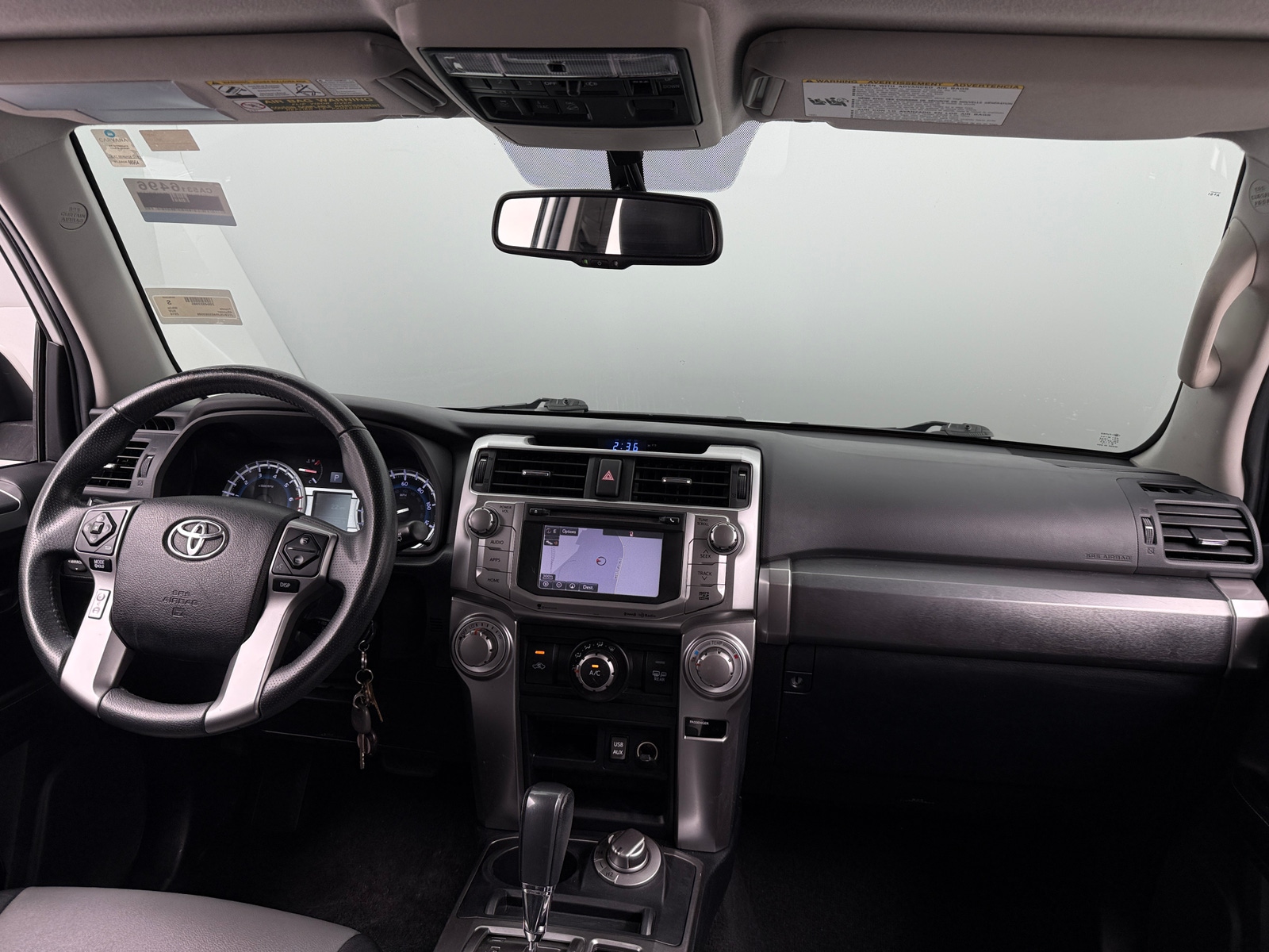 Thumbnail: 2016 Toyota 4Runner - 3