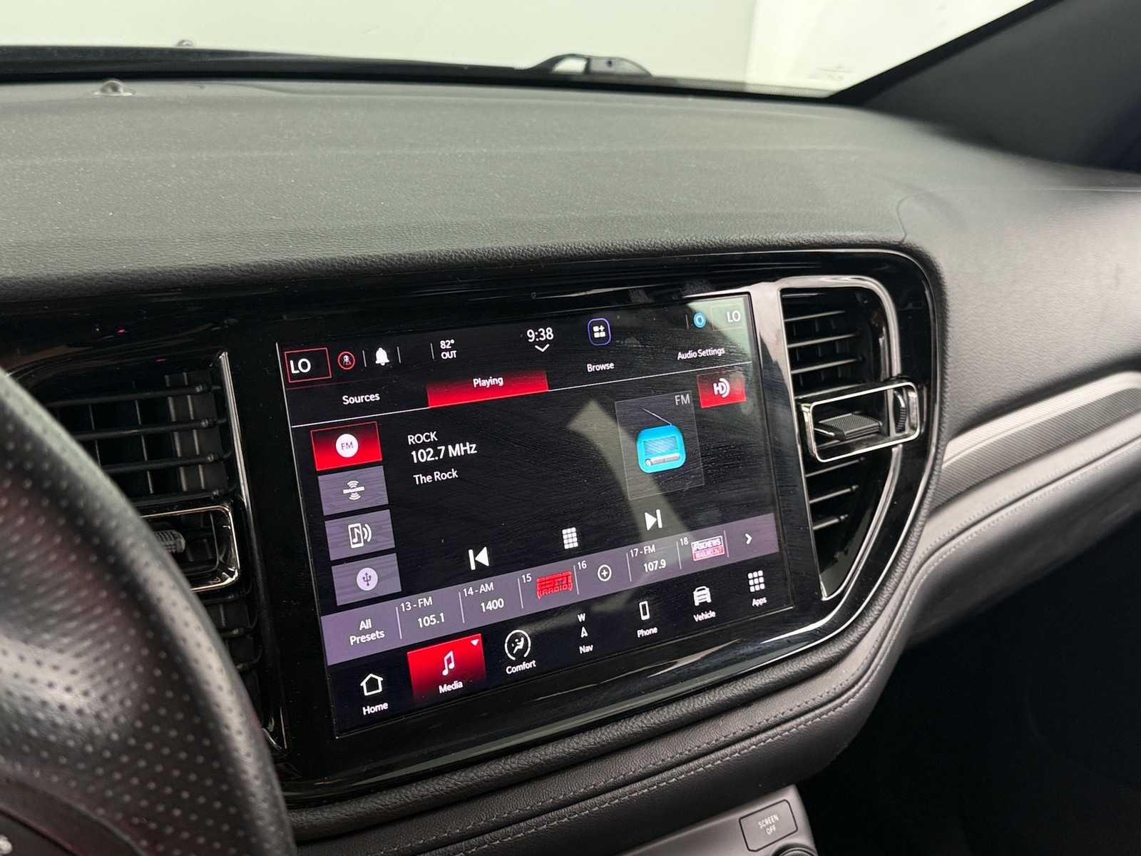 Thumbnail: 2021 Dodge Durango - 3