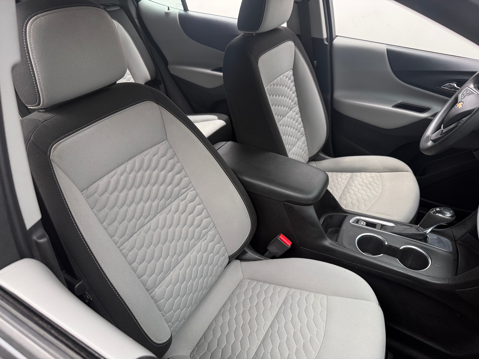Thumbnail: 2021 Chevrolet Equinox - 2