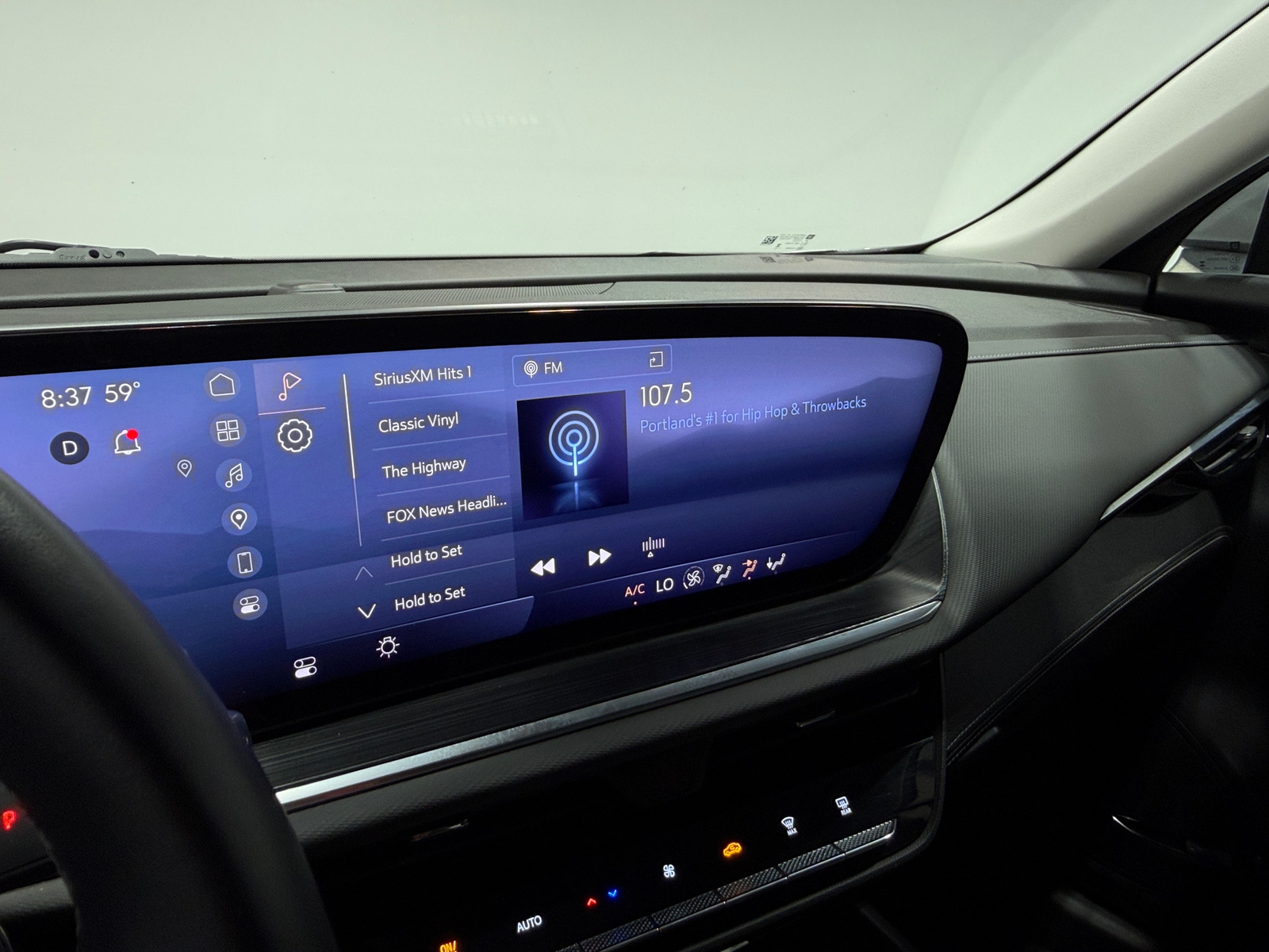 Thumbnail: 2024 Buick Envision - 2