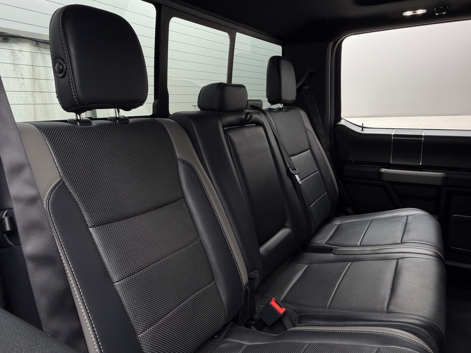 Thumbnail: 2018 Ford Econoline - 5