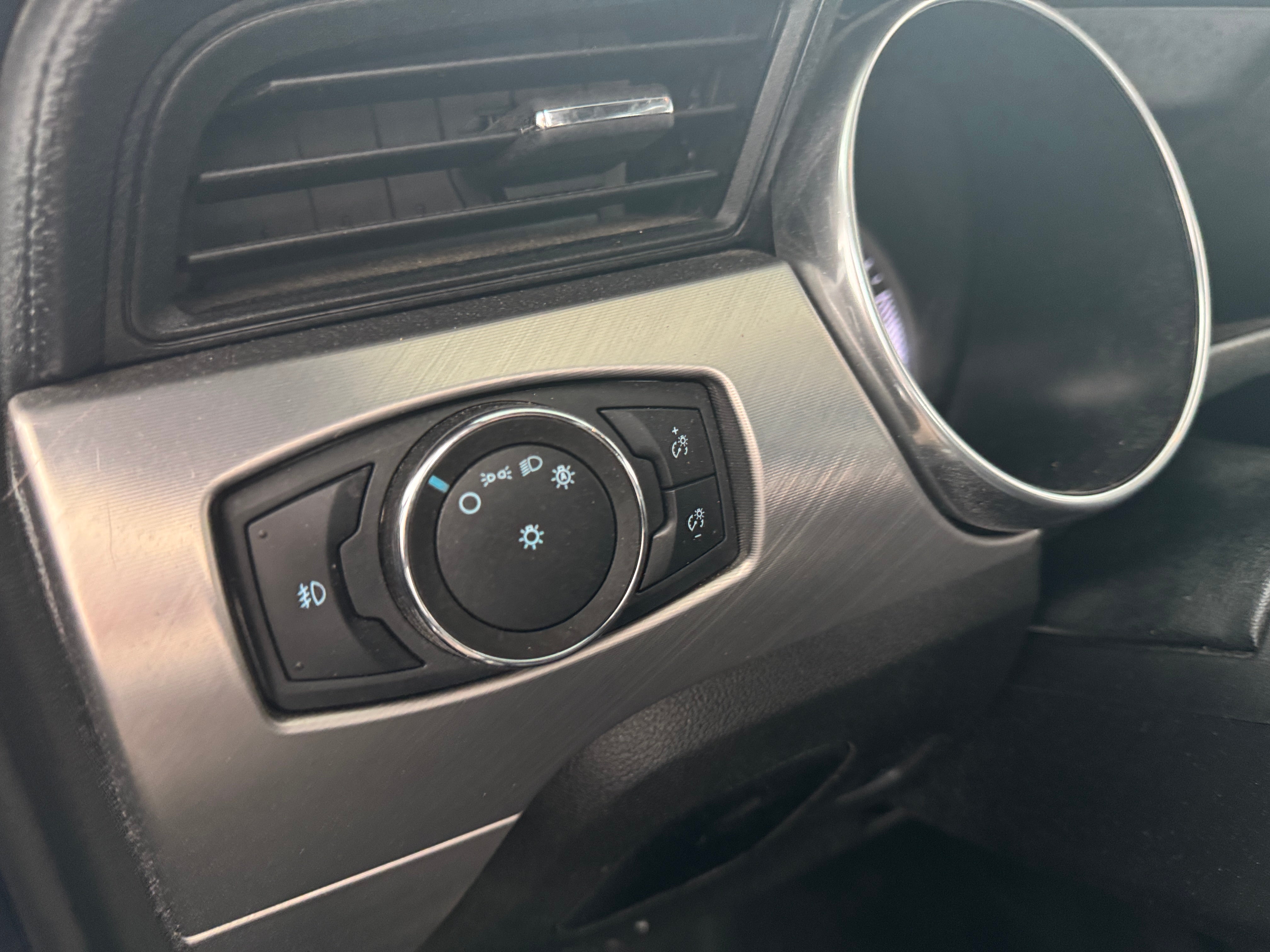 2021 Ford Mustang EcoBoost Premium - Photo 9