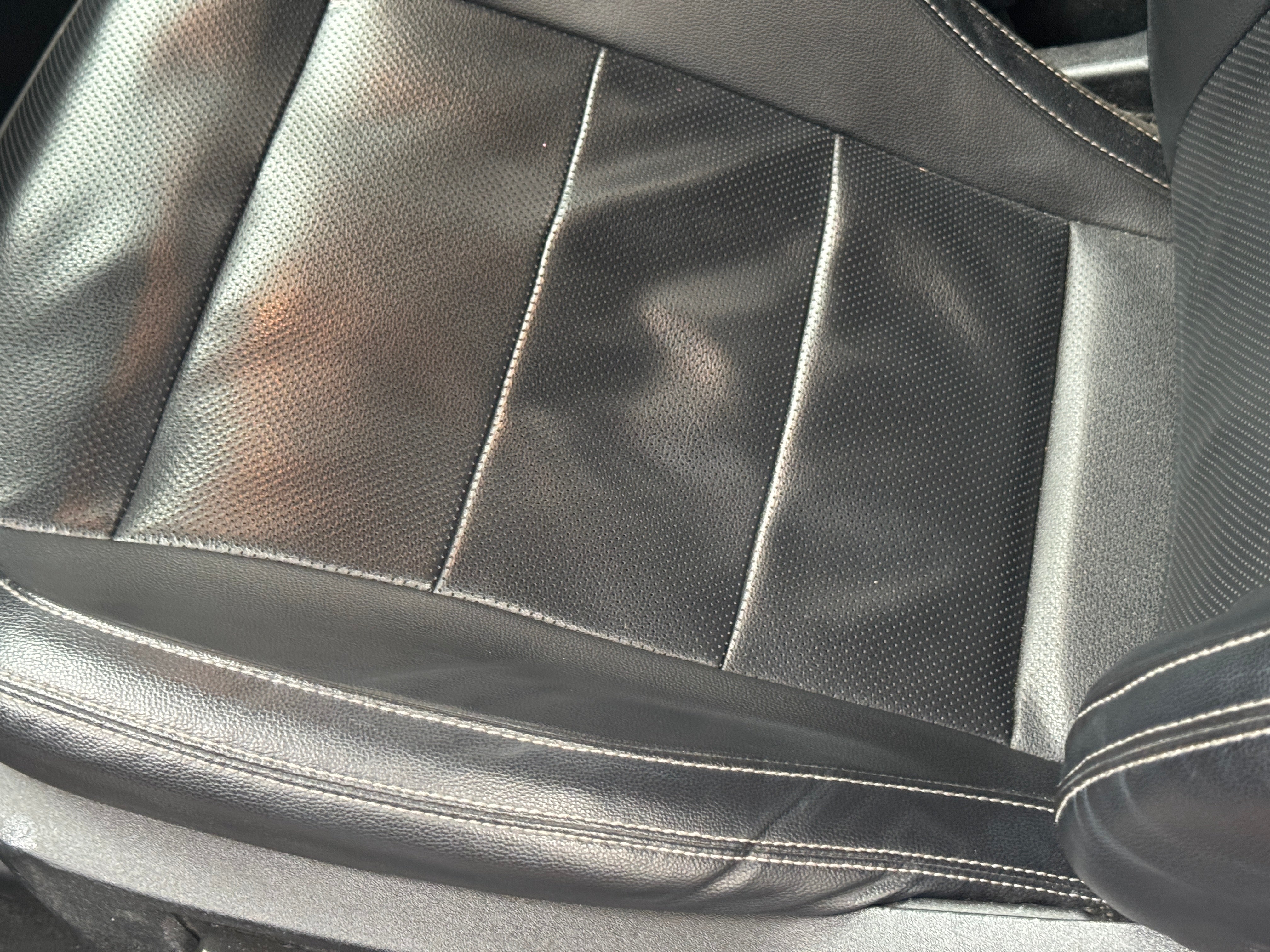 2021 Ford Mustang EcoBoost Premium - Photo 21