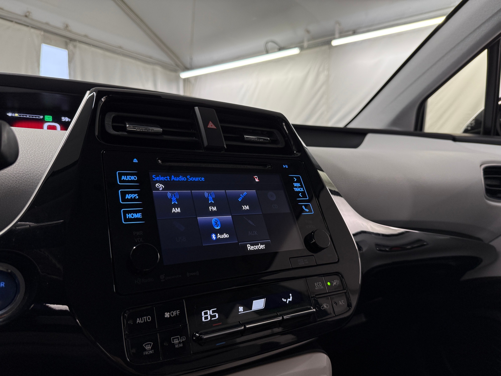 Thumbnail: 2018 Toyota Prius - 4