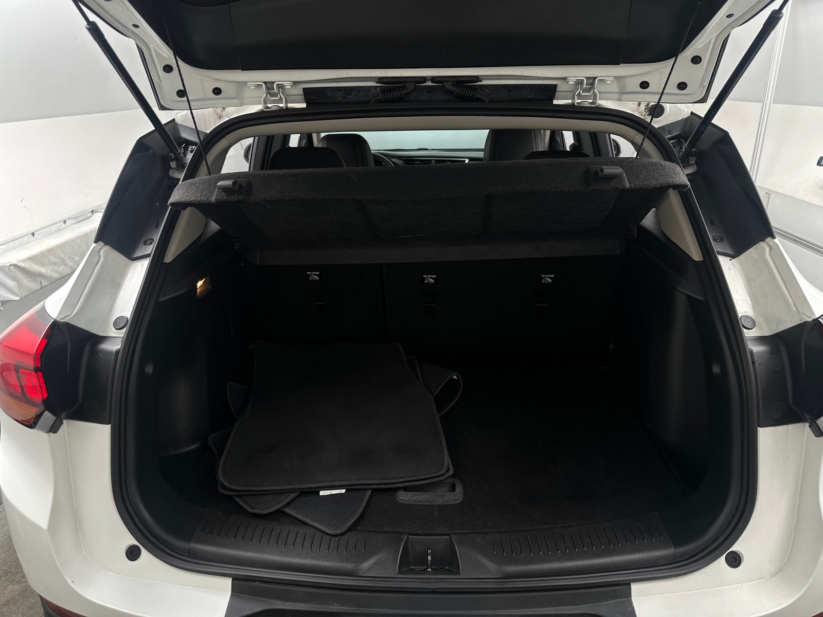Thumbnail: 2023 Buick Encore GX - 7