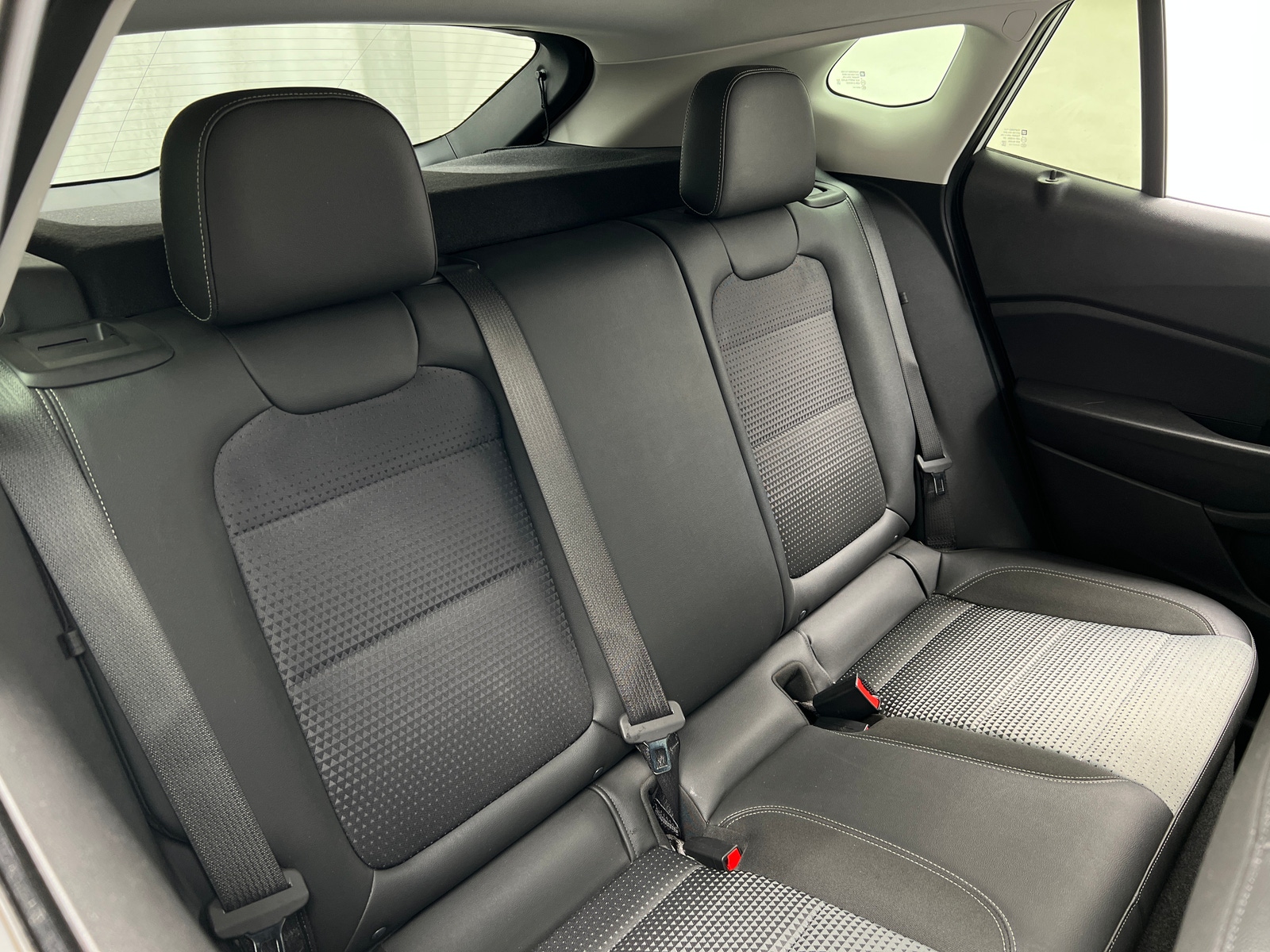 Thumbnail: 2025 Chevrolet Trax - 6