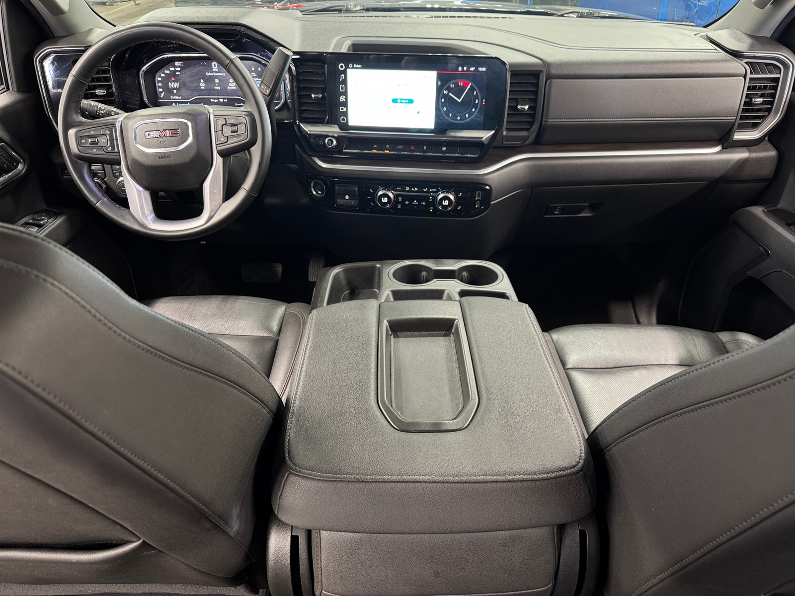 Thumbnail: 2025 GMC Sierra 1500 - 2