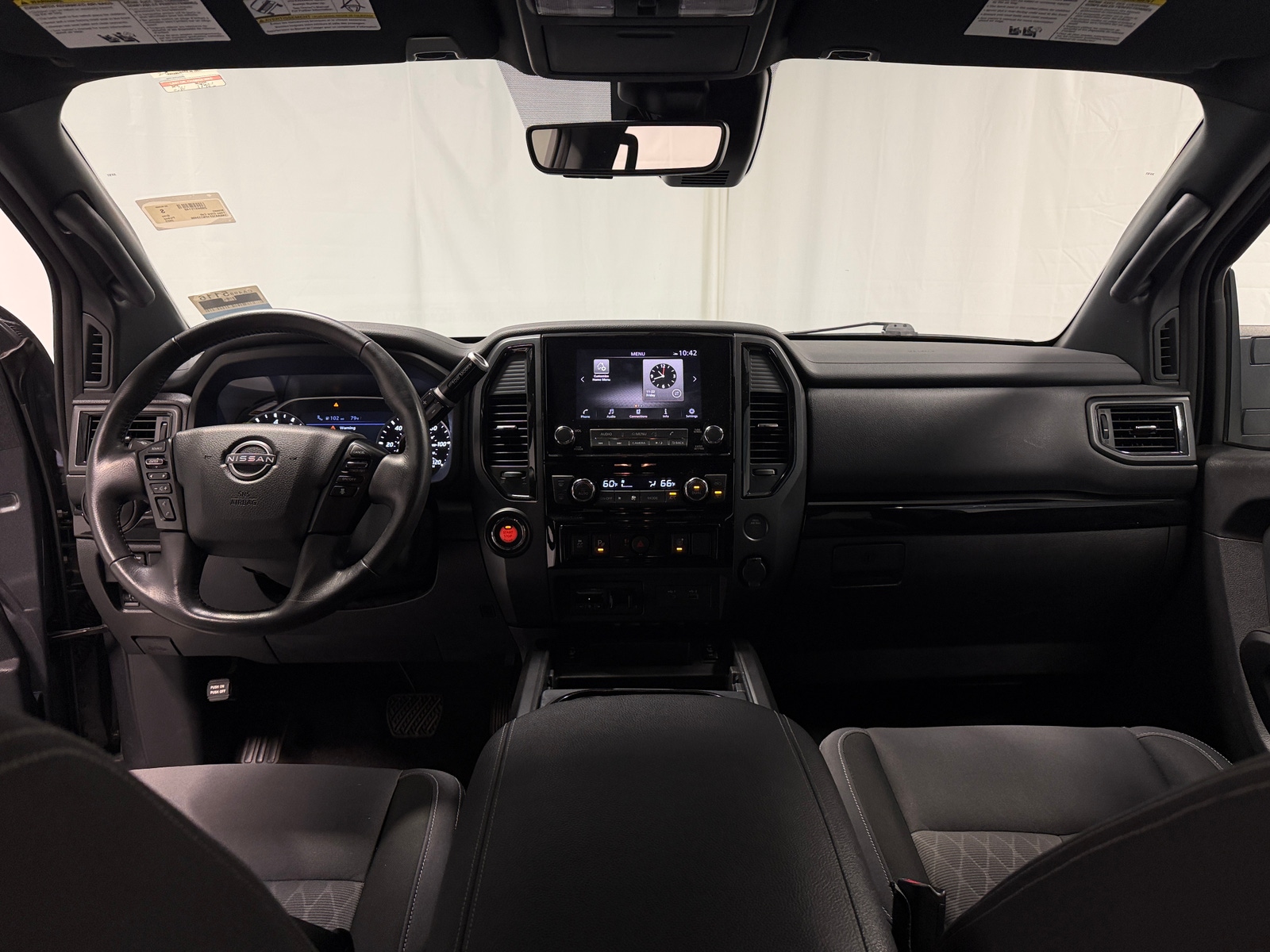 Thumbnail: 2023 Nissan Titan - 3