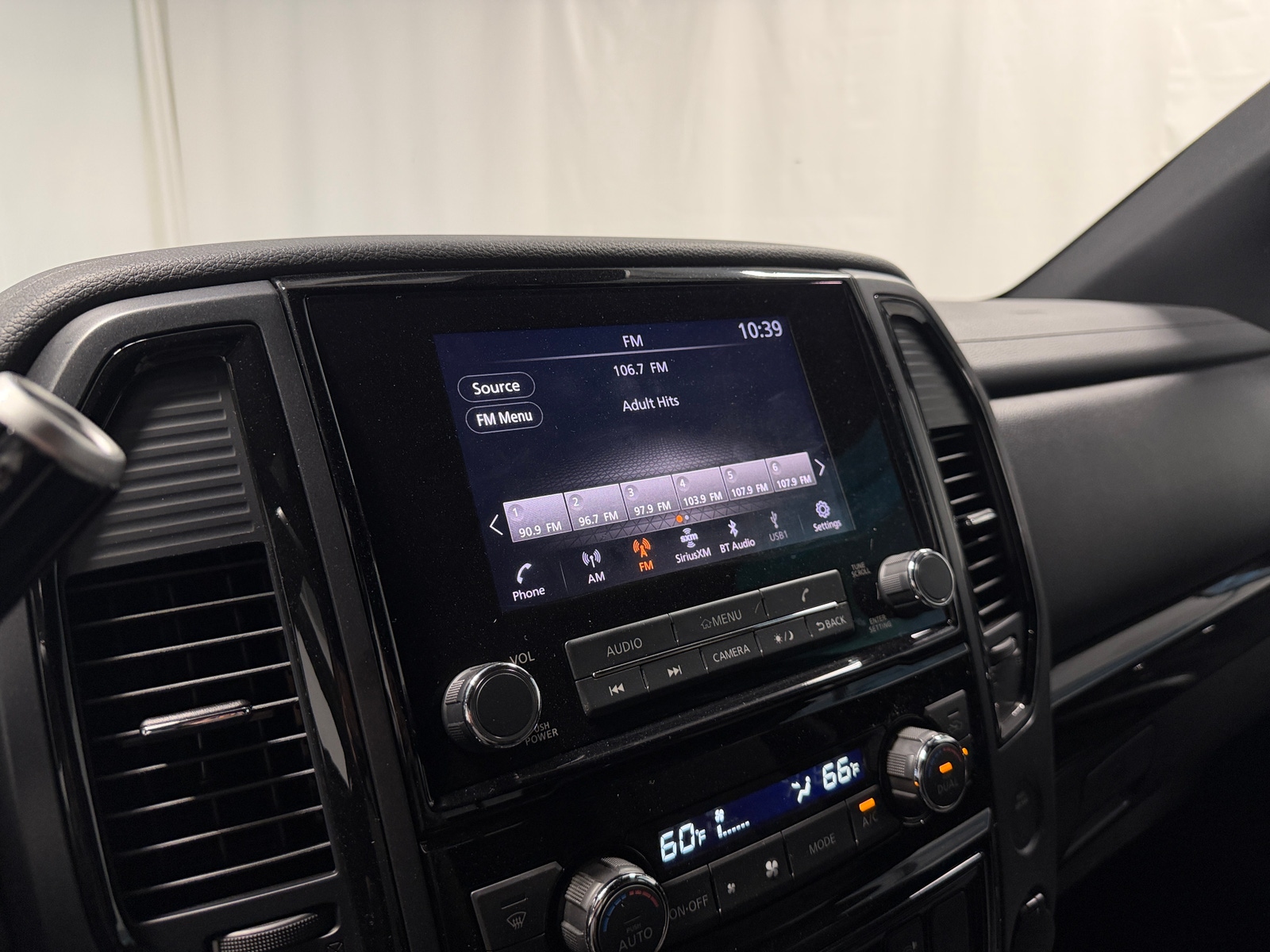 Thumbnail: 2023 Nissan Titan - 4