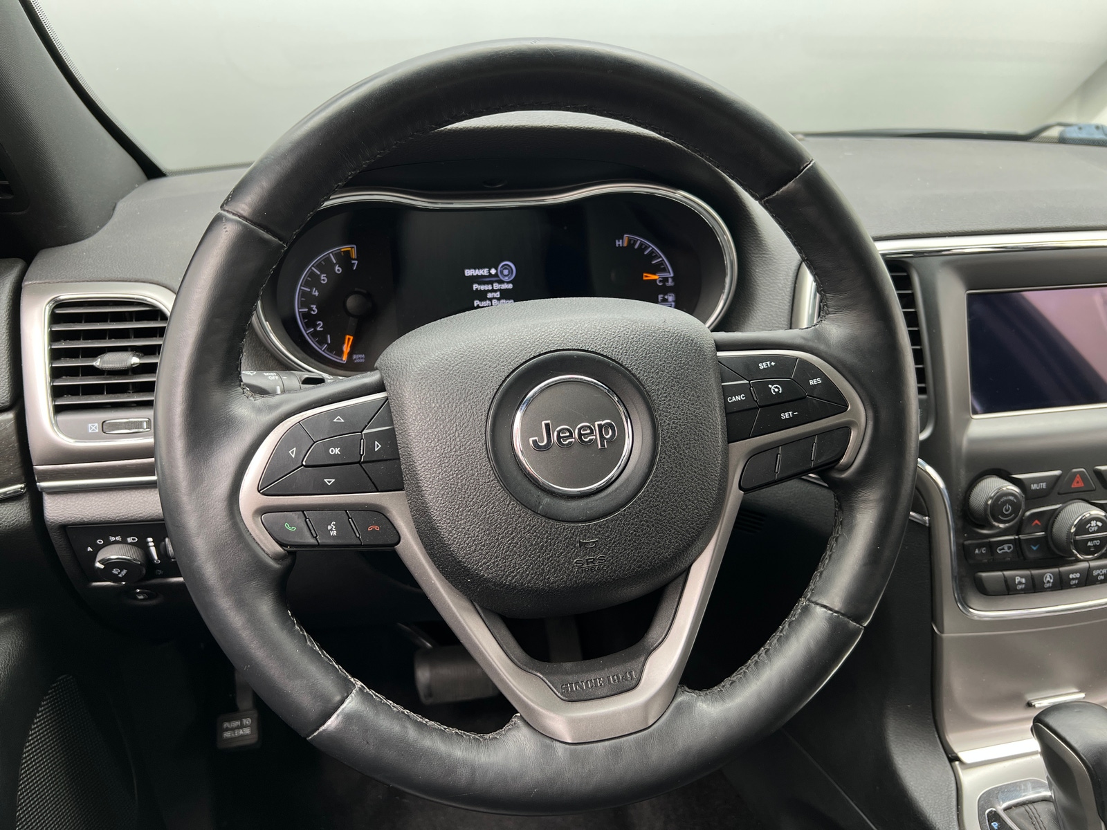 Thumbnail: 2018 Jeep Grand Cherokee - 4