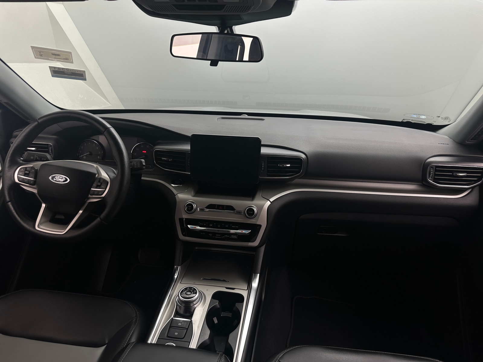 Thumbnail: 2022 Ford Explorer - 2