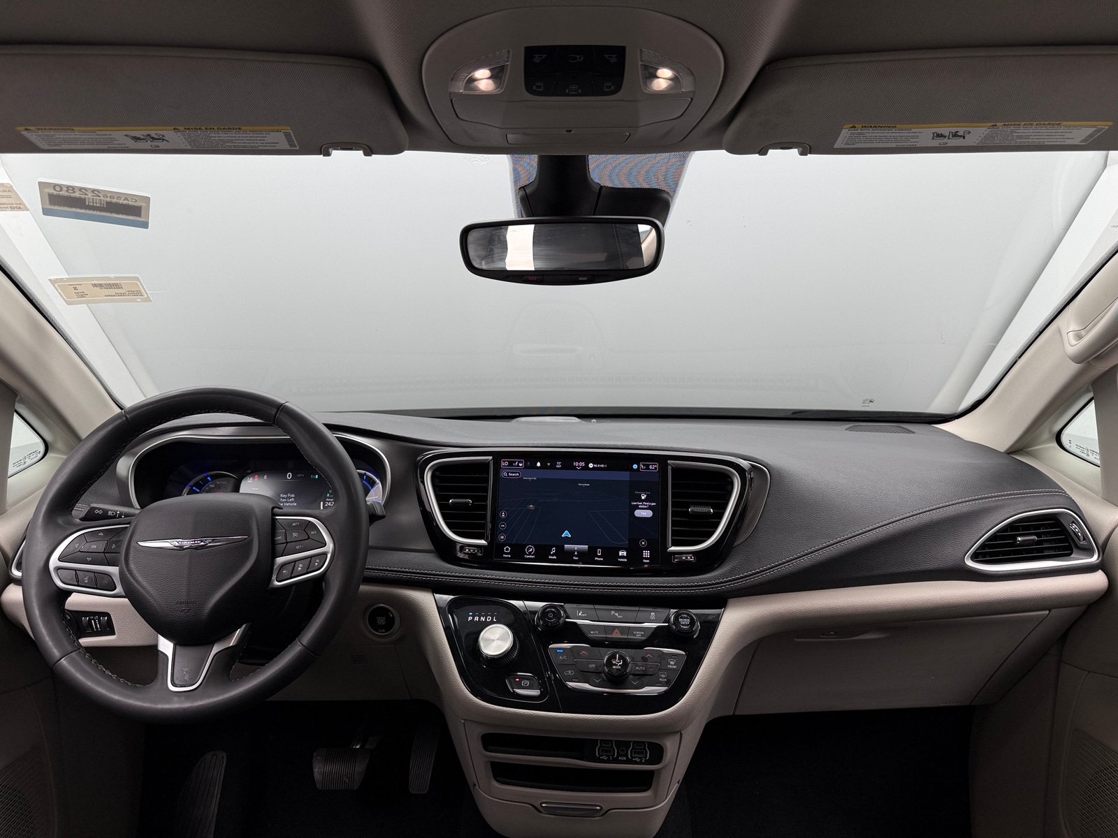 Thumbnail: 2024 Chrysler Pacifica - 2