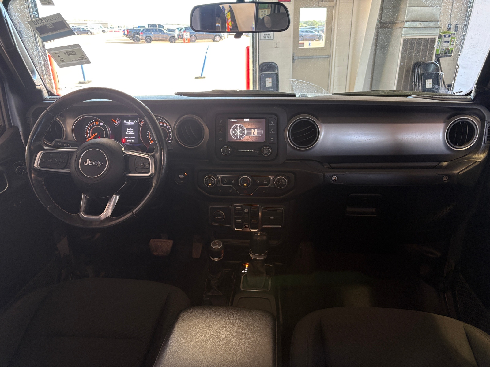 Thumbnail: 2020 Jeep Gladiator - 3