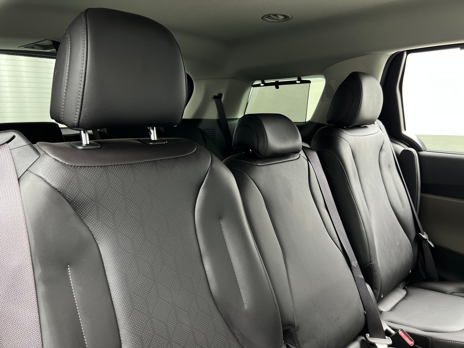 Thumbnail: 2025 Kia Carnival - 5