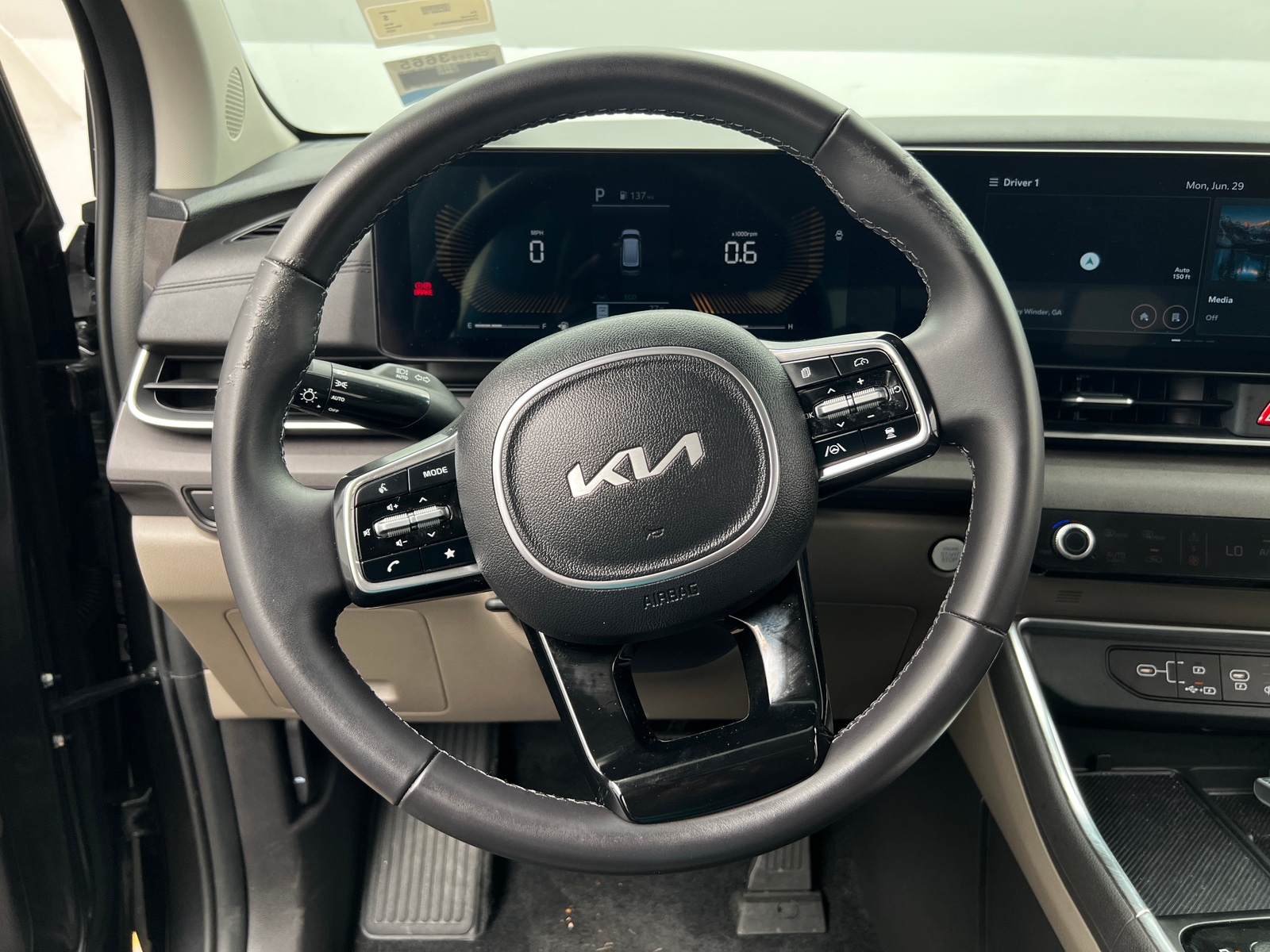 Thumbnail: 2025 Kia Carnival - 4