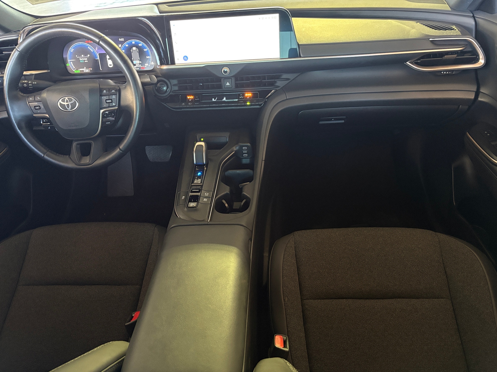 Thumbnail: 2023 Toyota Crown - 3