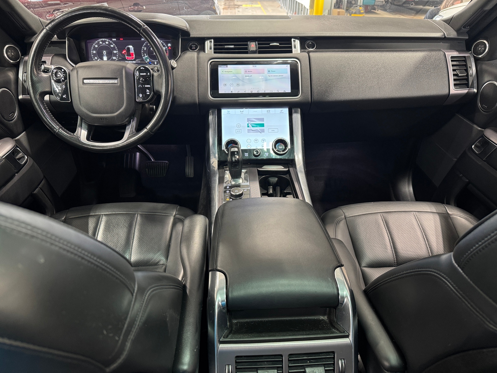 Thumbnail: 2019 Land Rover Range Rover Sport - 2