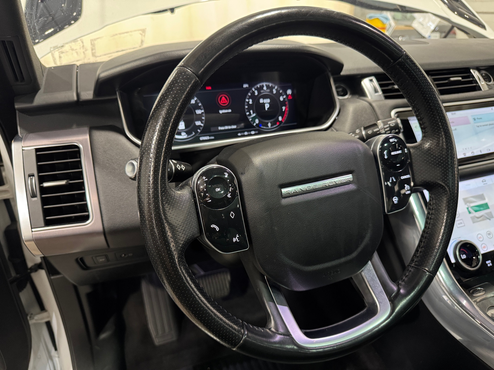 Thumbnail: 2019 Land Rover Range Rover Sport - 4