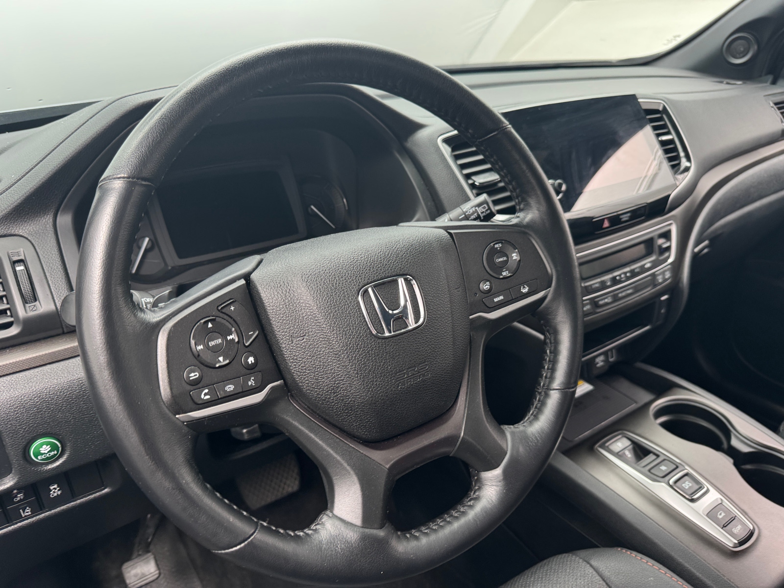 Thumbnail: 2022 Honda Passport - 4