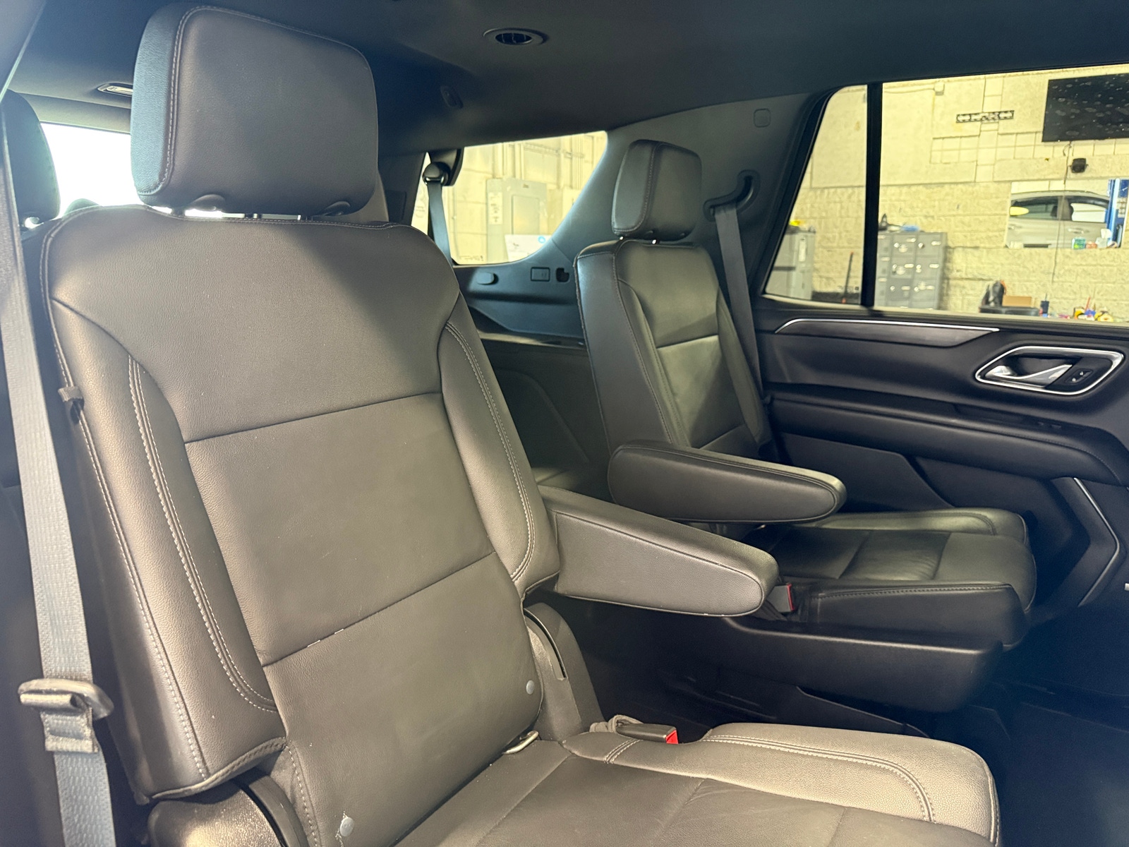 Thumbnail: 2021 Chevrolet Tahoe - 5
