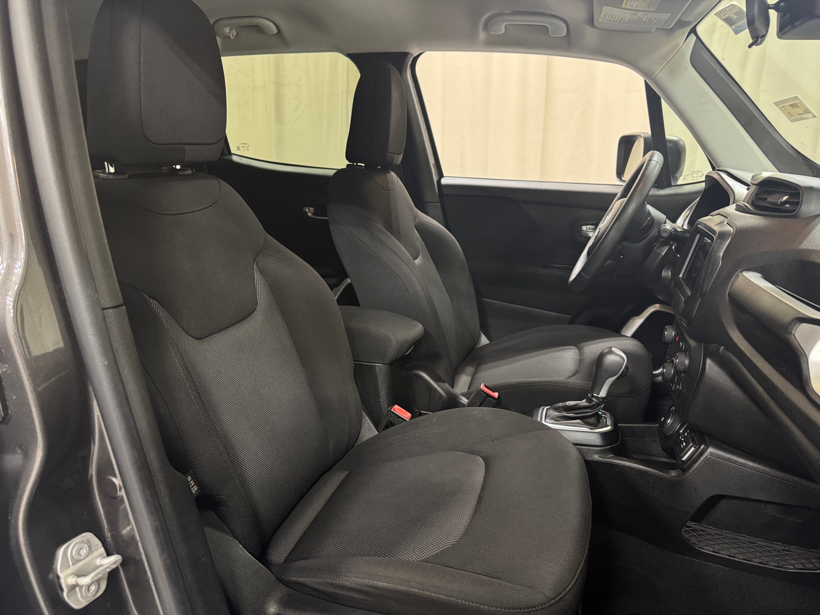 Thumbnail: 2018 Jeep Renegade - 2