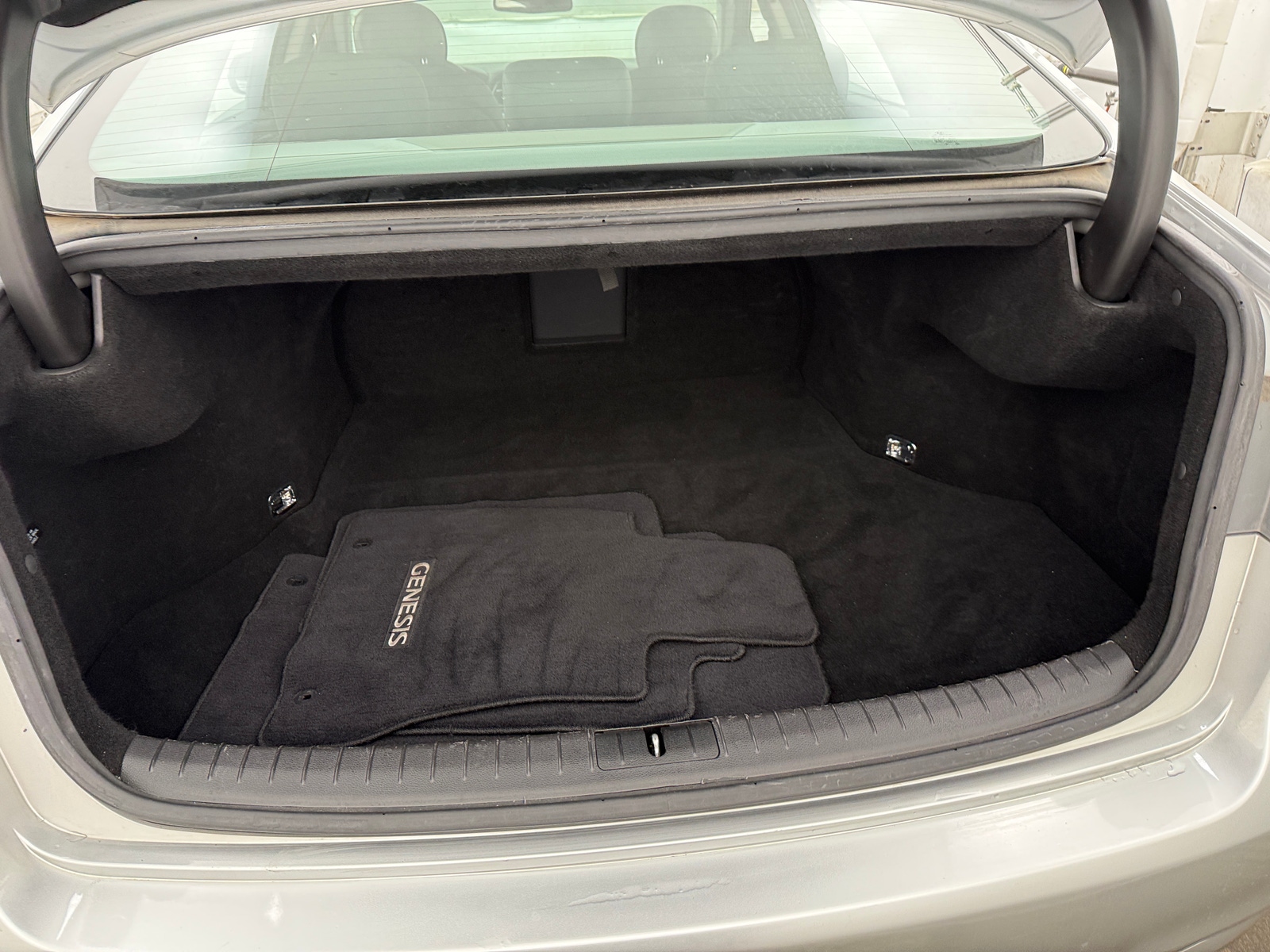 Thumbnail: 2016 Hyundai Genesis - 6