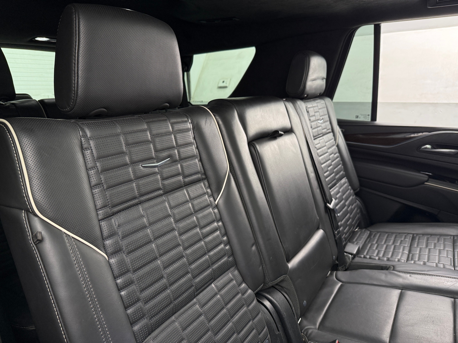 Thumbnail: 2021 Cadillac Escalade - 5