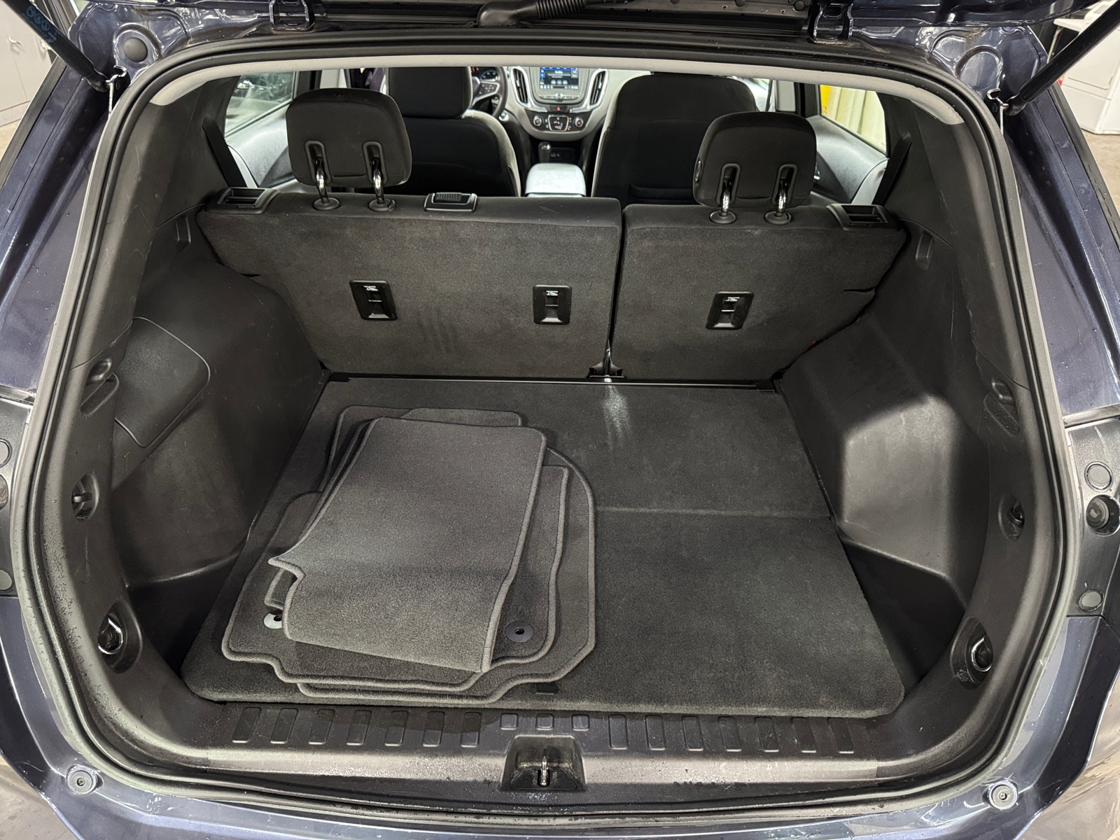 Thumbnail: 2019 Chevrolet Equinox - 7