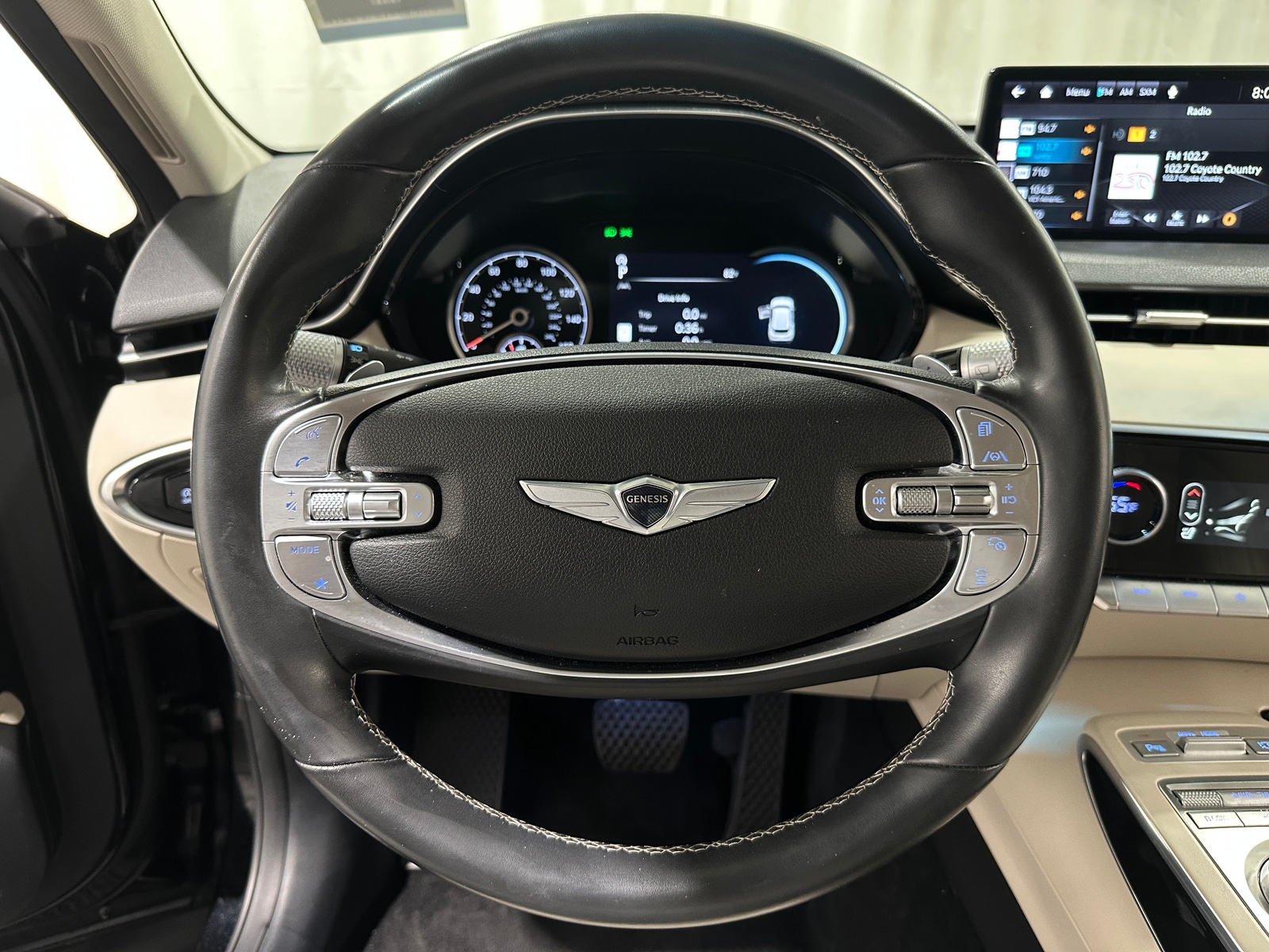 Thumbnail: 2023 Genesis GV70 - 4