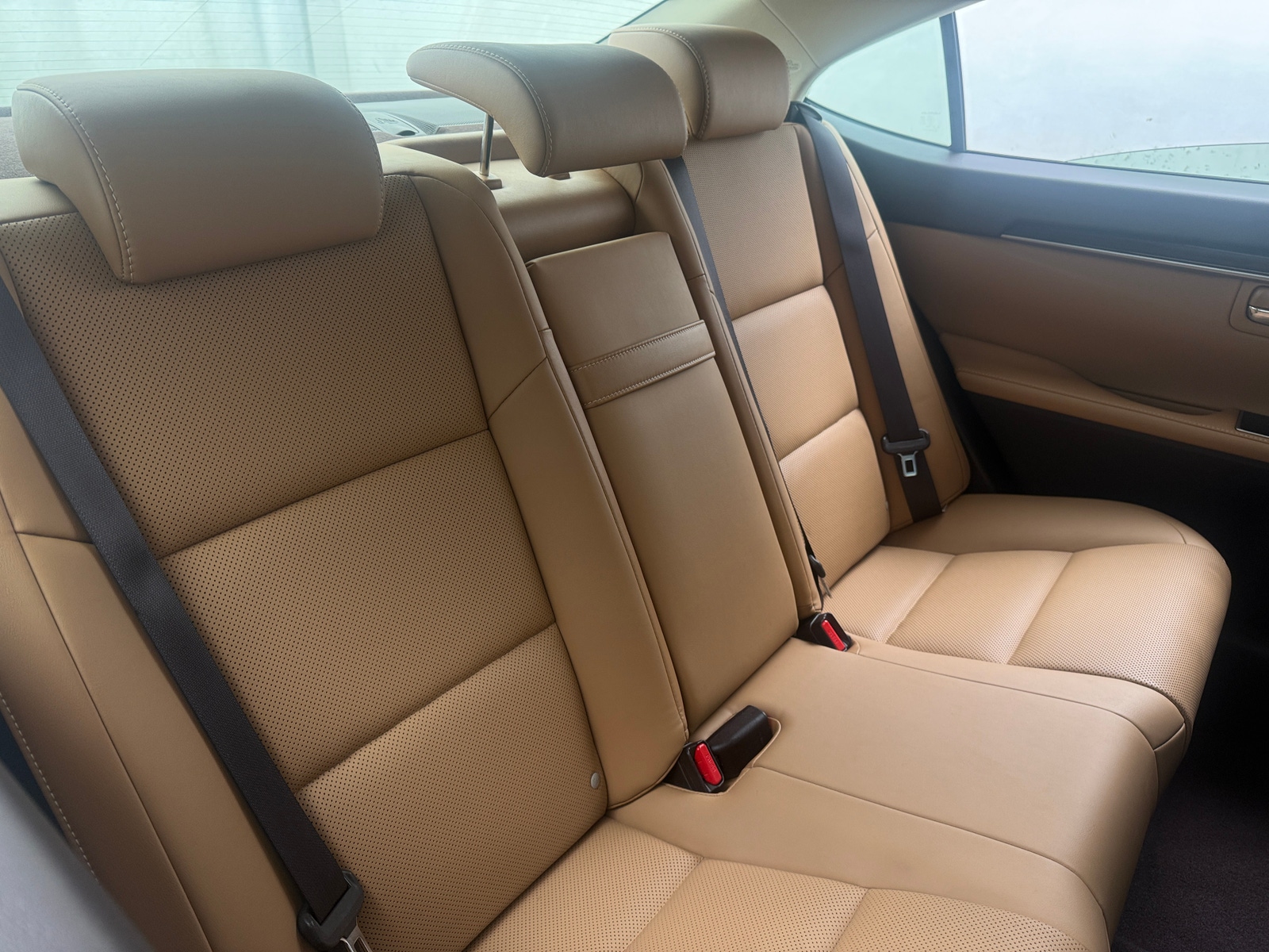 Thumbnail: 2016 Lexus ES - 5